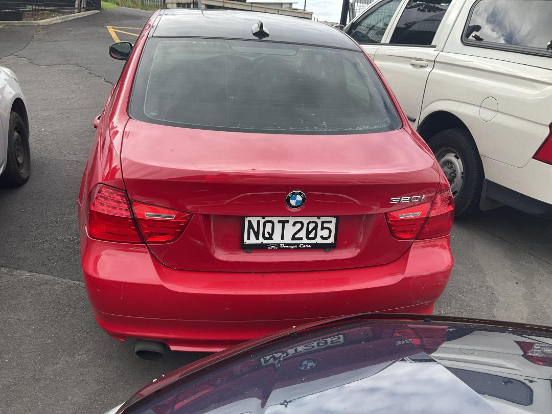 Photo '7' of BMW 320I Photo '7' of BMW 320I