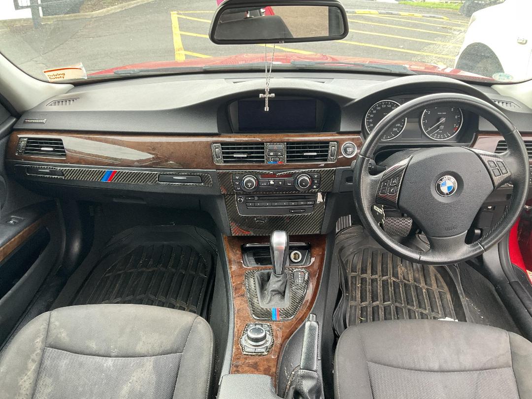 Photo '11' of BMW 320I Photo '11' of BMW 320I