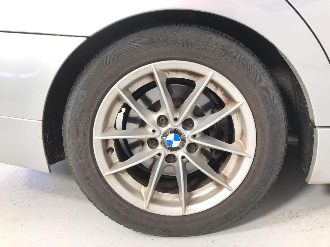 Photo '12' of BMW 320I