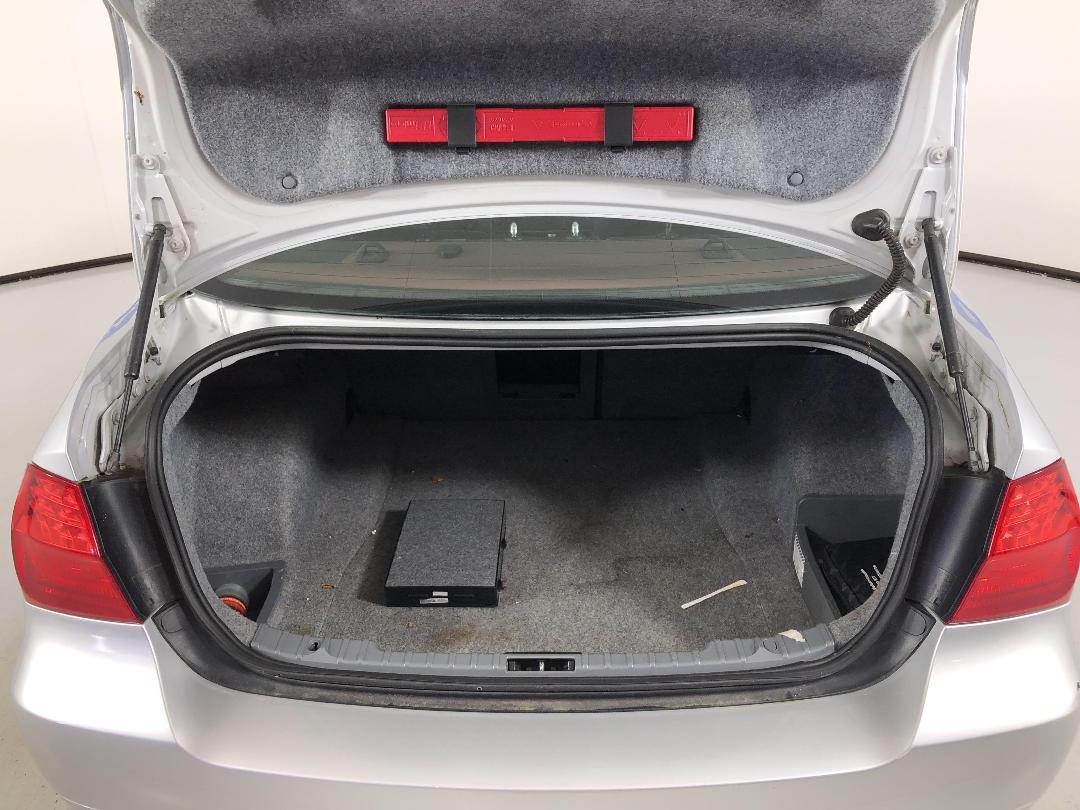 Photo '14' of BMW 320I