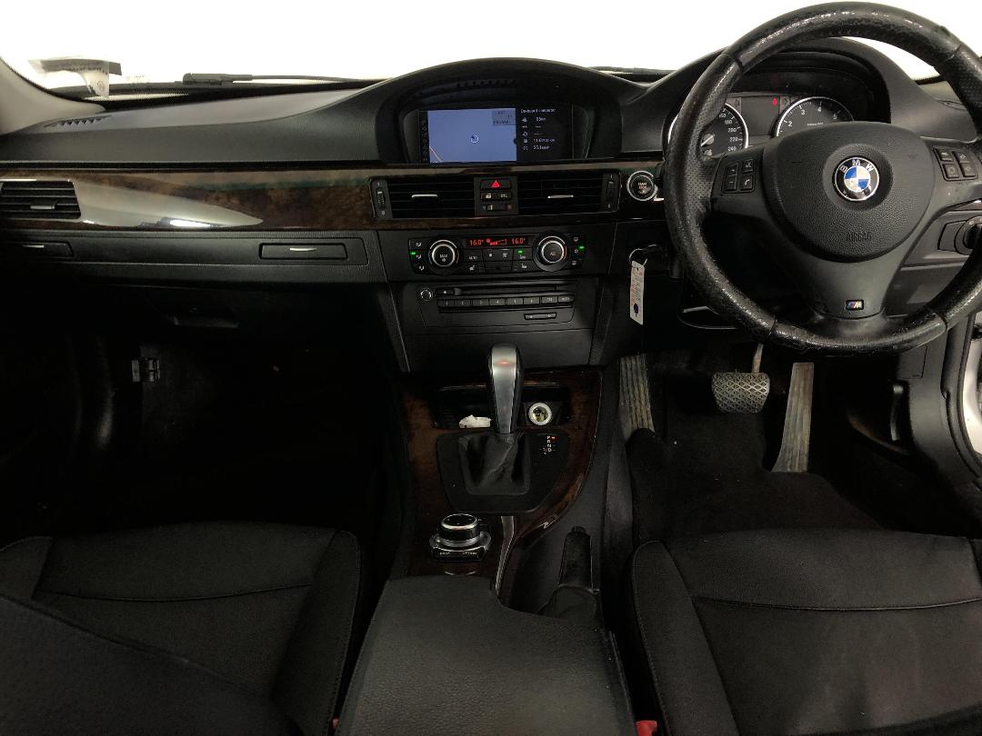 Photo '17' of BMW 320I