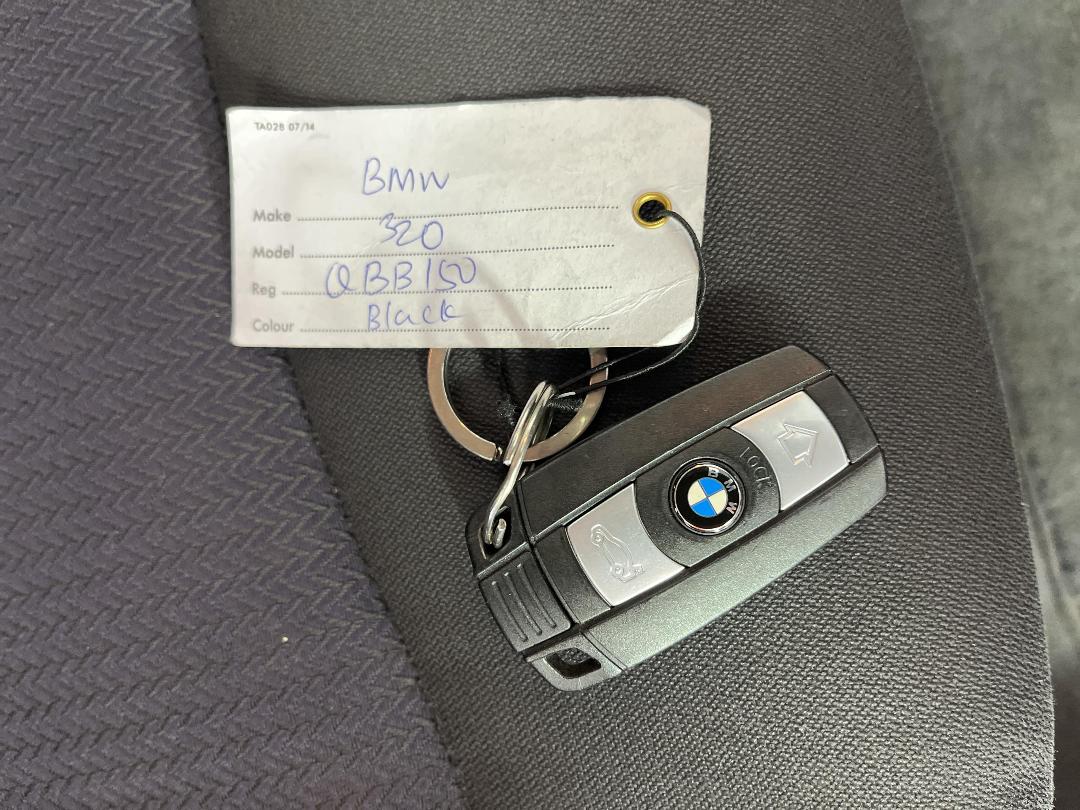 Photo '22' of BMW 320I