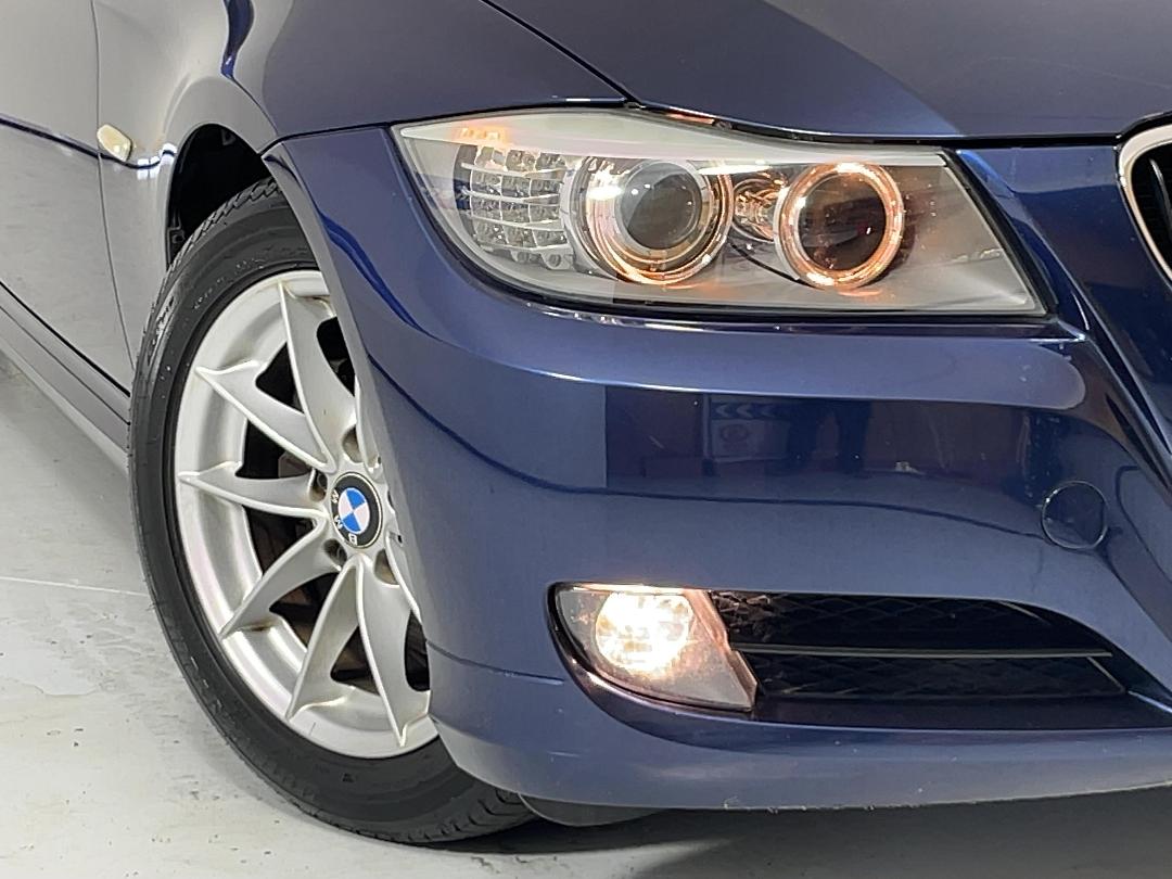 Photo '23' of BMW 320I