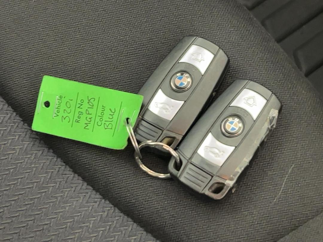 Photo '22' of BMW 320I