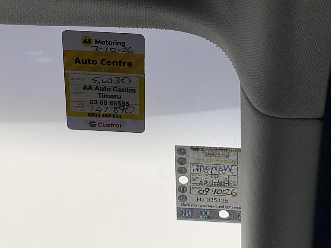 Photo '24' of BMW 320I