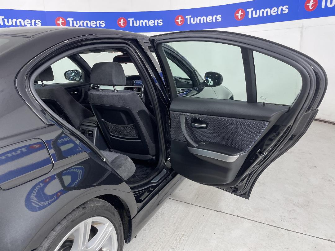 Photo '19' of BMW 325I Photo '19' of BMW 325I