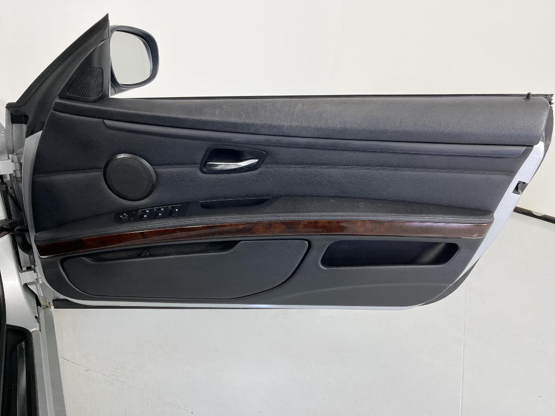 Photo '14' of BMW 335I