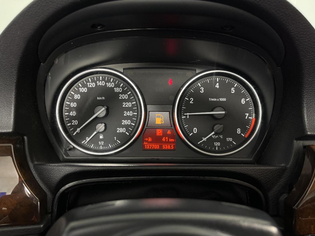 Photo '19' of BMW 335I