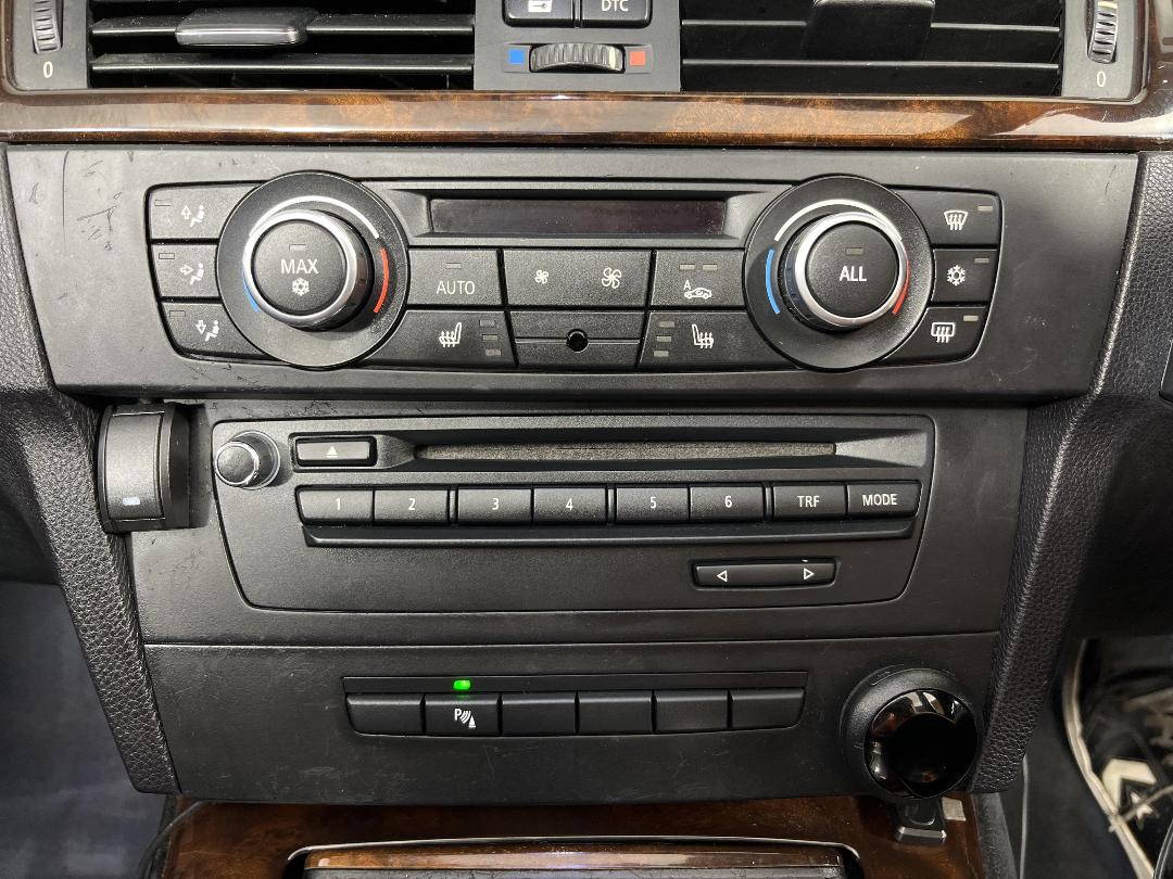 Photo '27' of BMW 335I