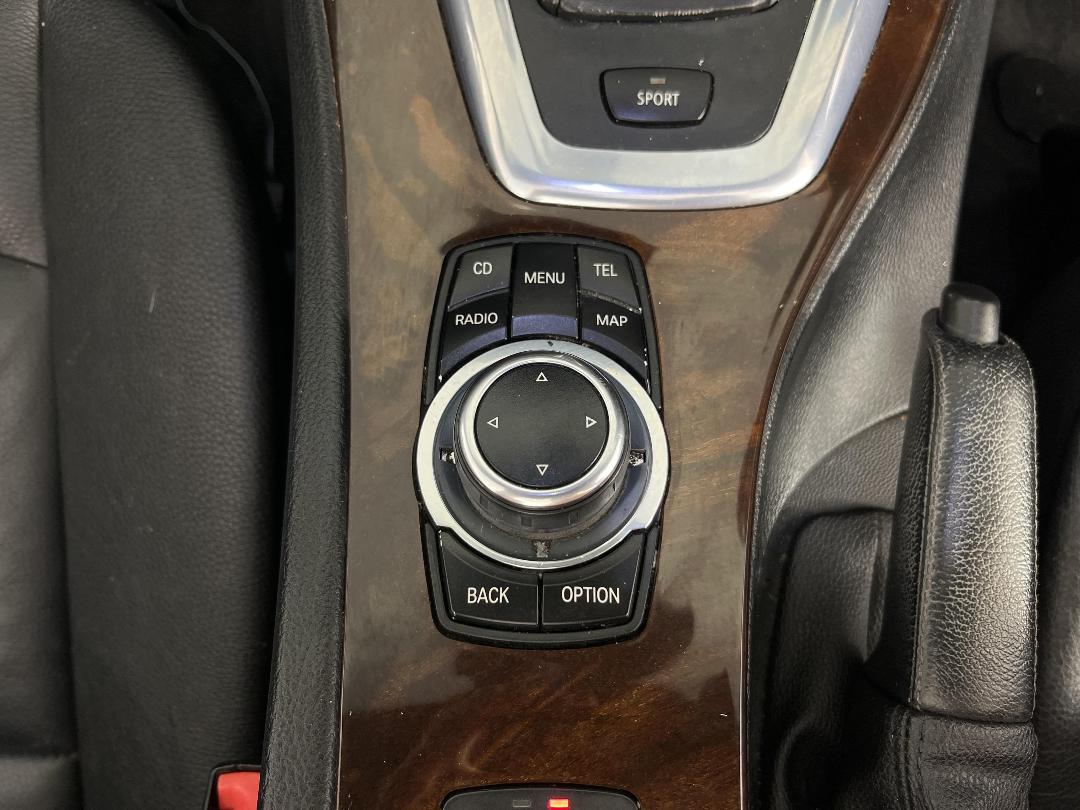 Photo '29' of BMW 335I