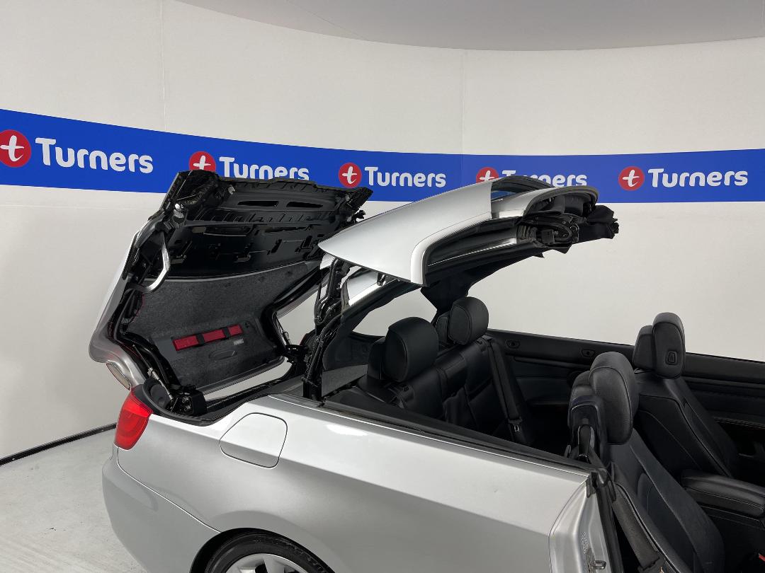 Photo '35' of BMW 335I