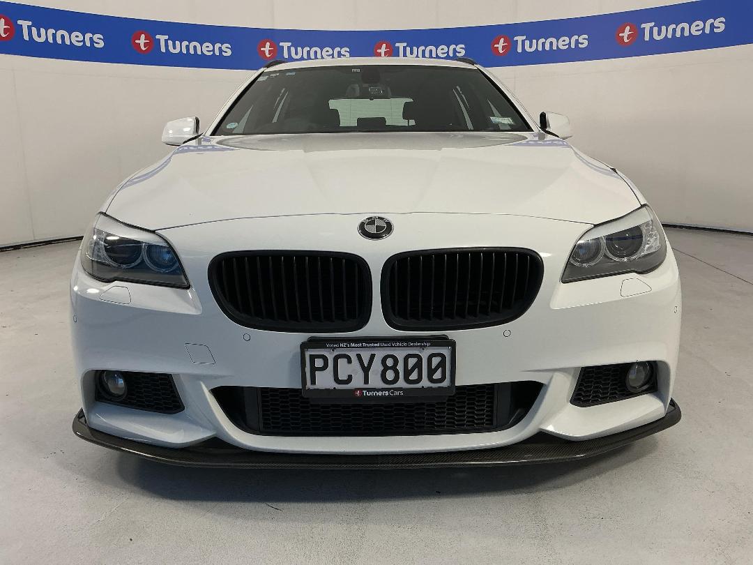 Photo '2' of BMW 523I Photo '2' of BMW 523I