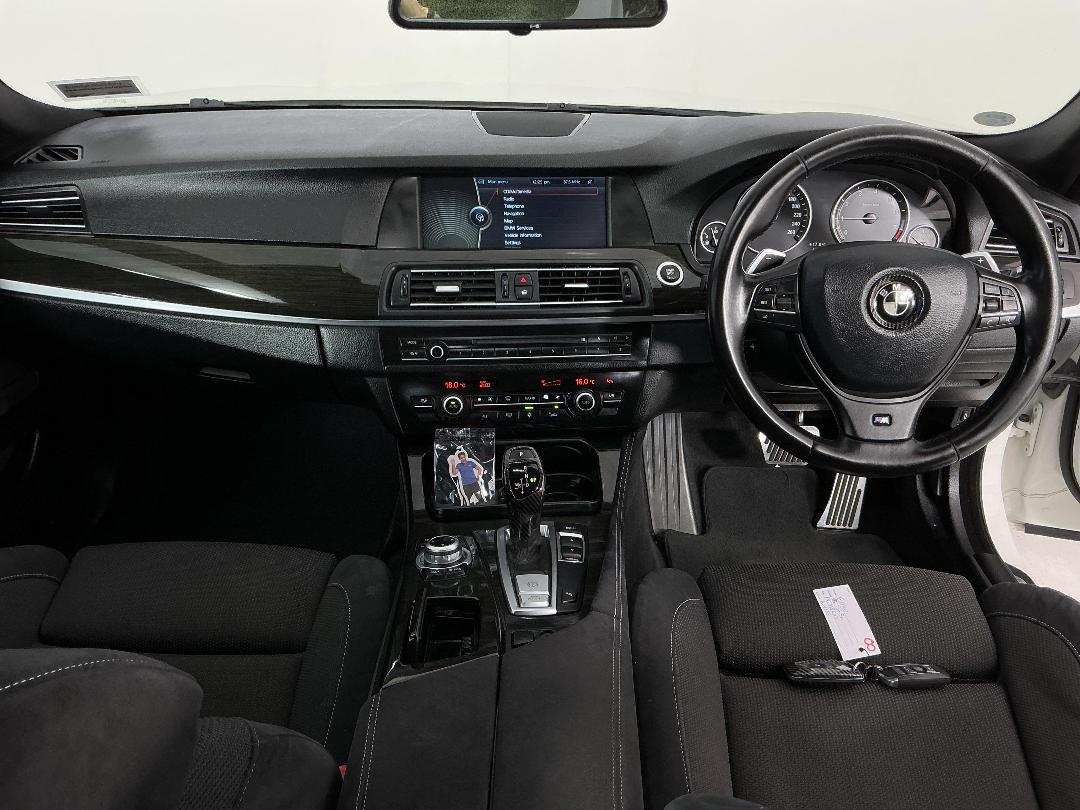 Photo '17' of BMW 523I Photo '17' of BMW 523I