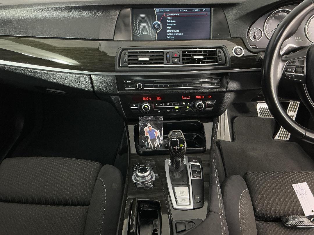 Photo '18' of BMW 523I Photo '18' of BMW 523I