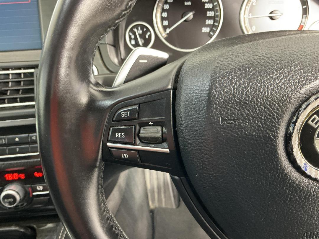 Photo '24' of BMW 523I Photo '24' of BMW 523I