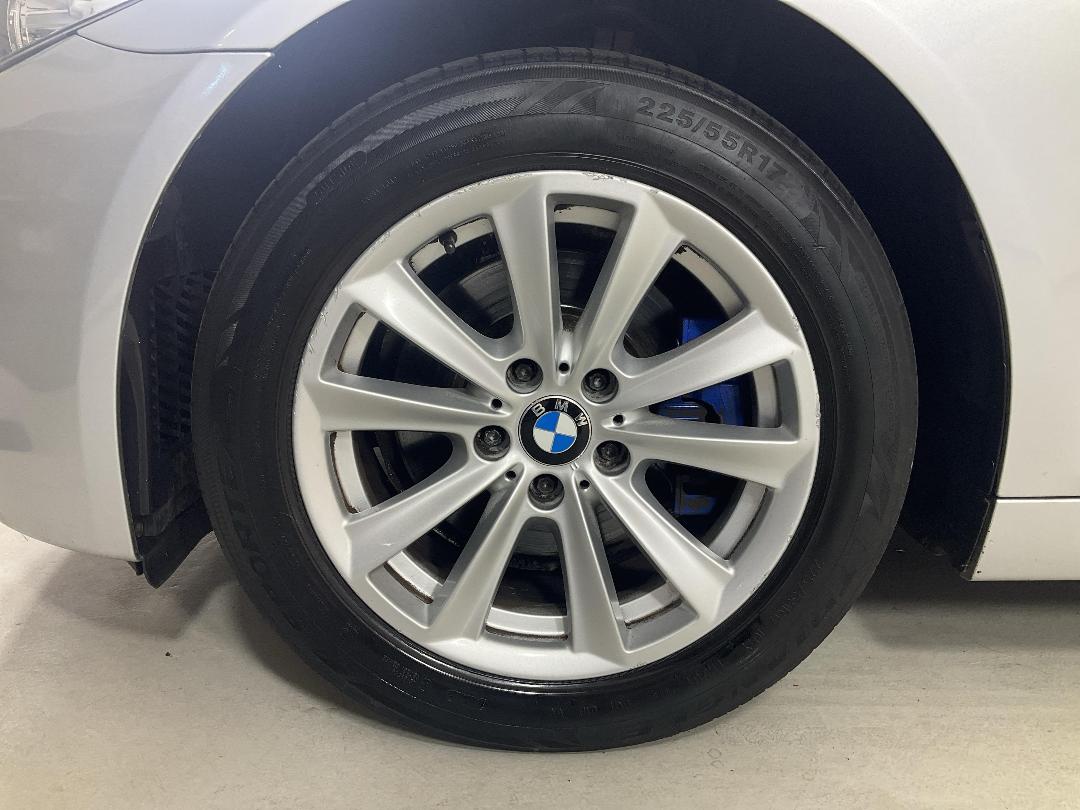 Photo '10' of BMW 523I Photo '10' of BMW 523I