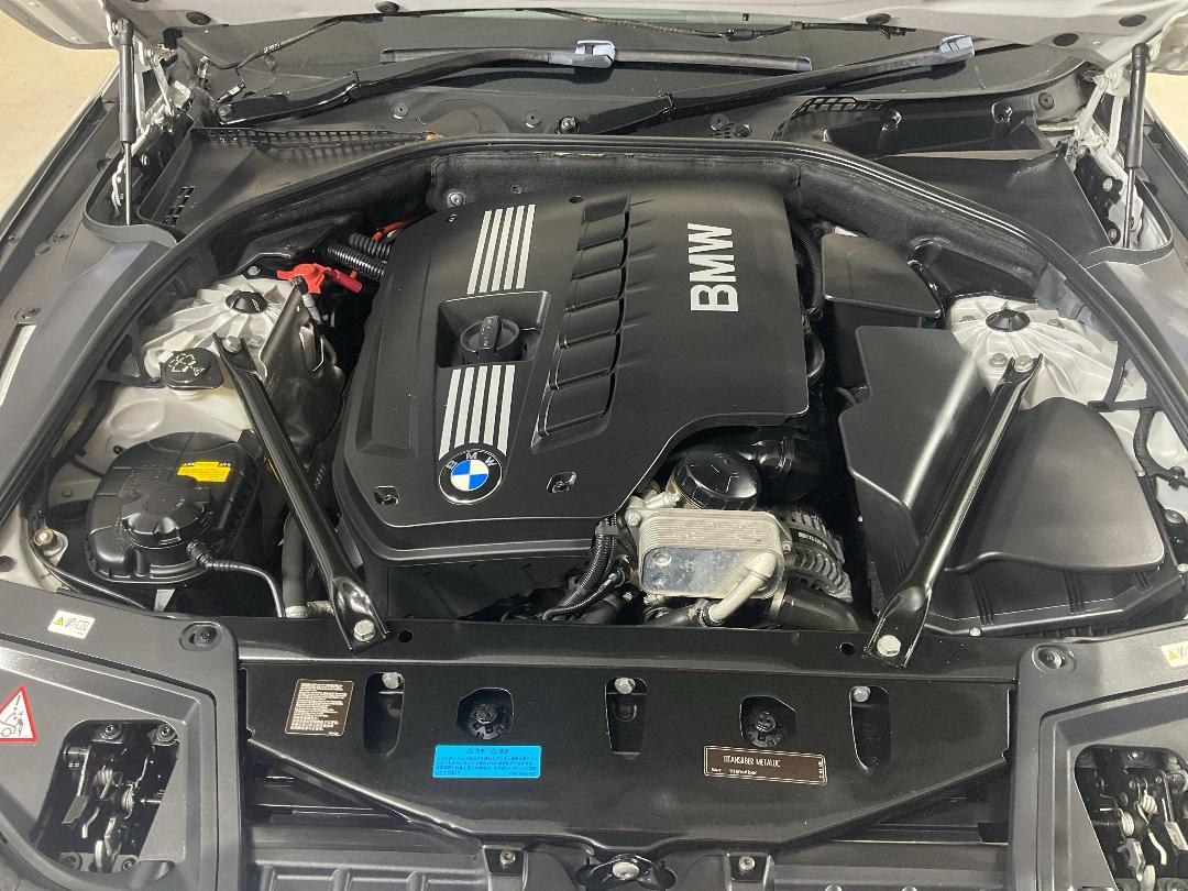 Photo '13' of BMW 523I Photo '13' of BMW 523I