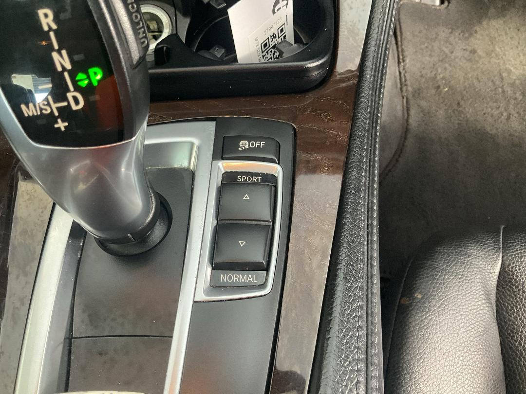 Photo '30' of BMW 523I Photo '30' of BMW 523I