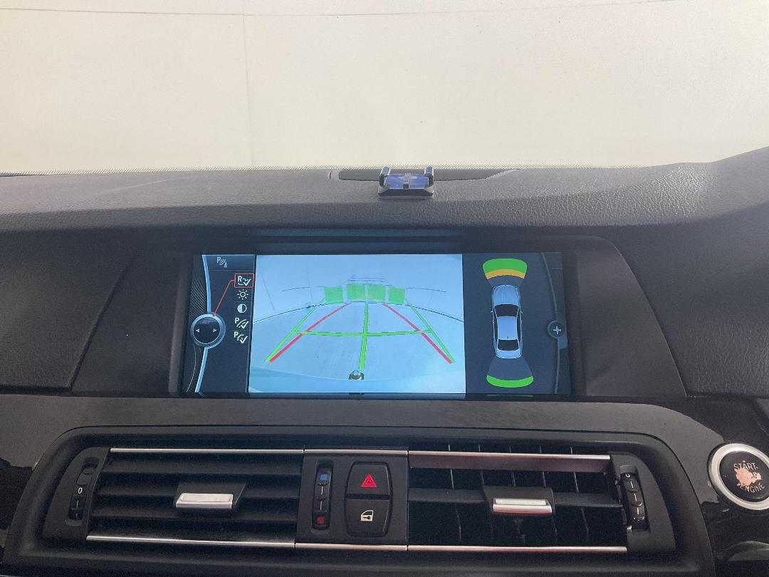 Photo '35' of BMW 523I Photo '35' of BMW 523I