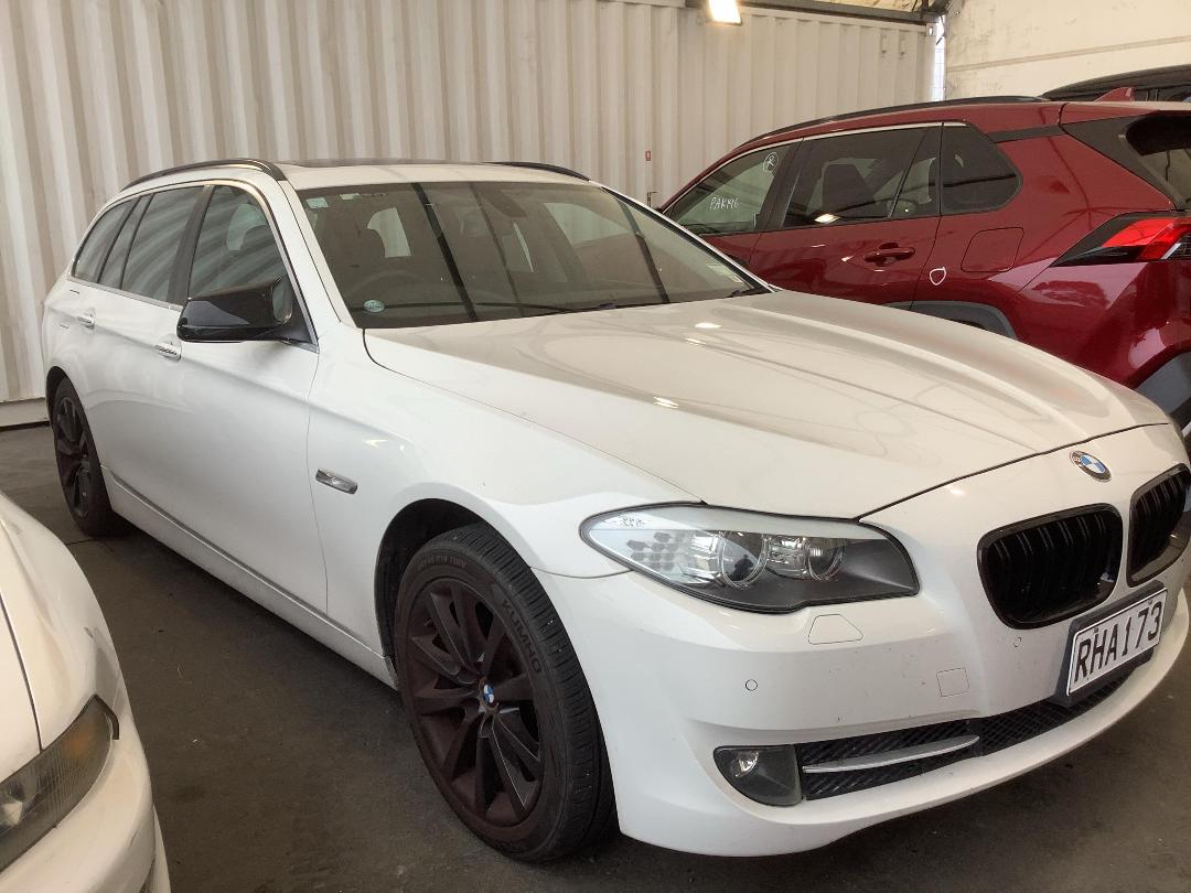 Photo '2' of BMW 528I Photo '2' of BMW 528I