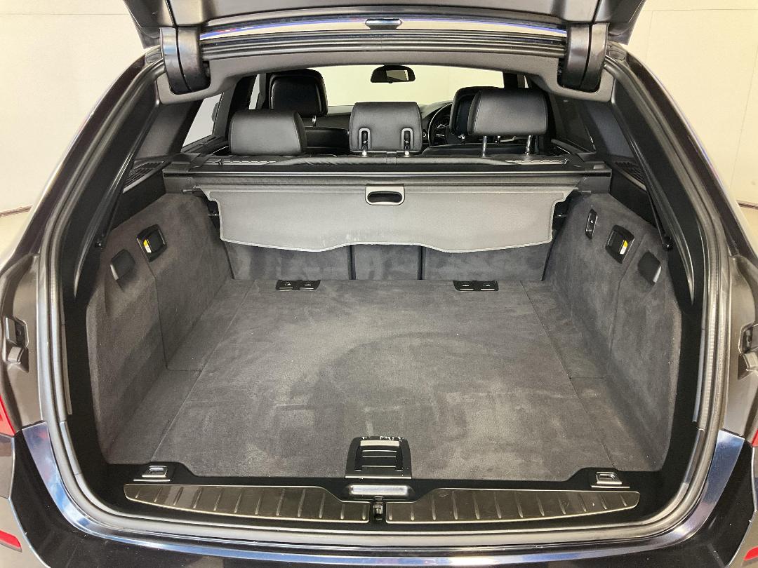 Photo '14' of BMW 530I Photo '14' of BMW 530I