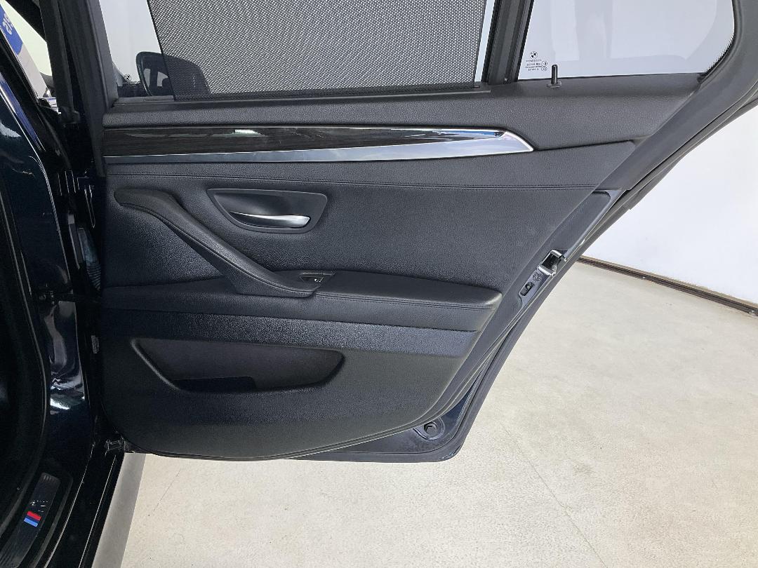 Photo '19' of BMW 530I Photo '19' of BMW 530I