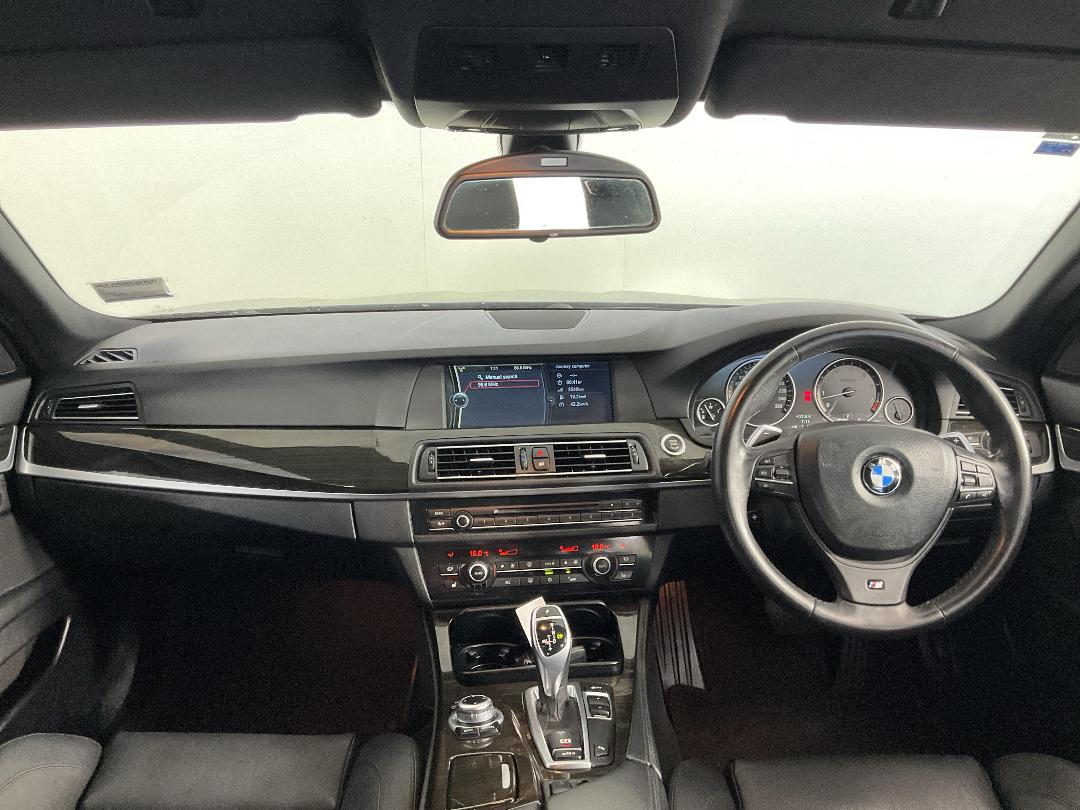 Photo '17' of BMW 530I Photo '17' of BMW 530I