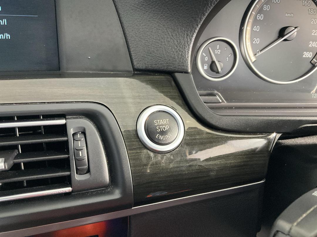 Photo '28' of BMW 530I Photo '28' of BMW 530I