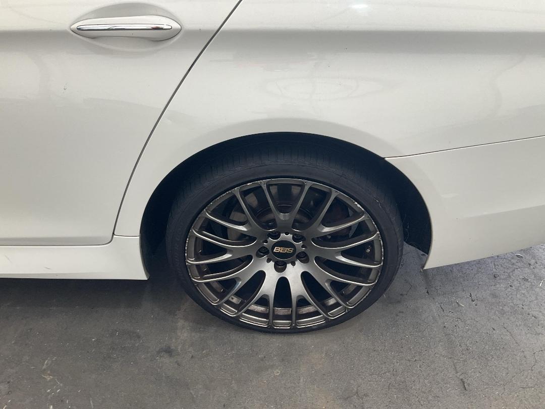 Photo '18' of BMW 550I