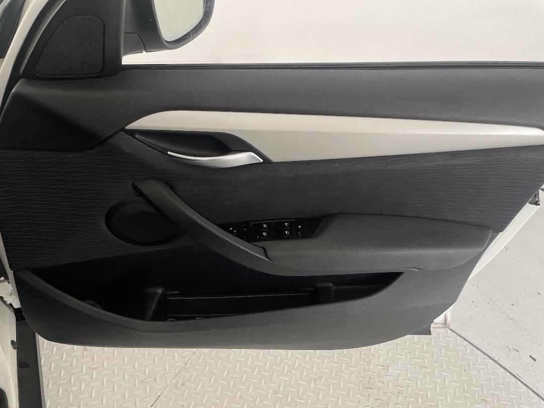 Photo '14' of BMW X1 Photo '14' of BMW X1