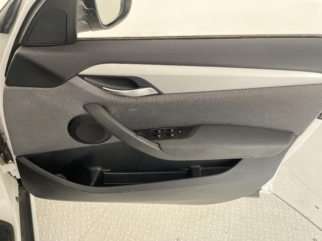 Photo '13' of BMW X1