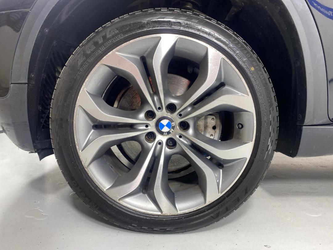 Photo '10' of BMW X5 Photo '10' of BMW X5