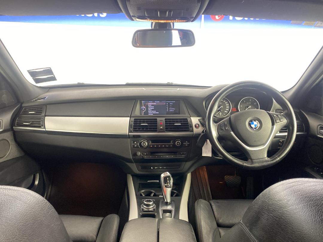 Photo '17' of BMW X5 Photo '17' of BMW X5