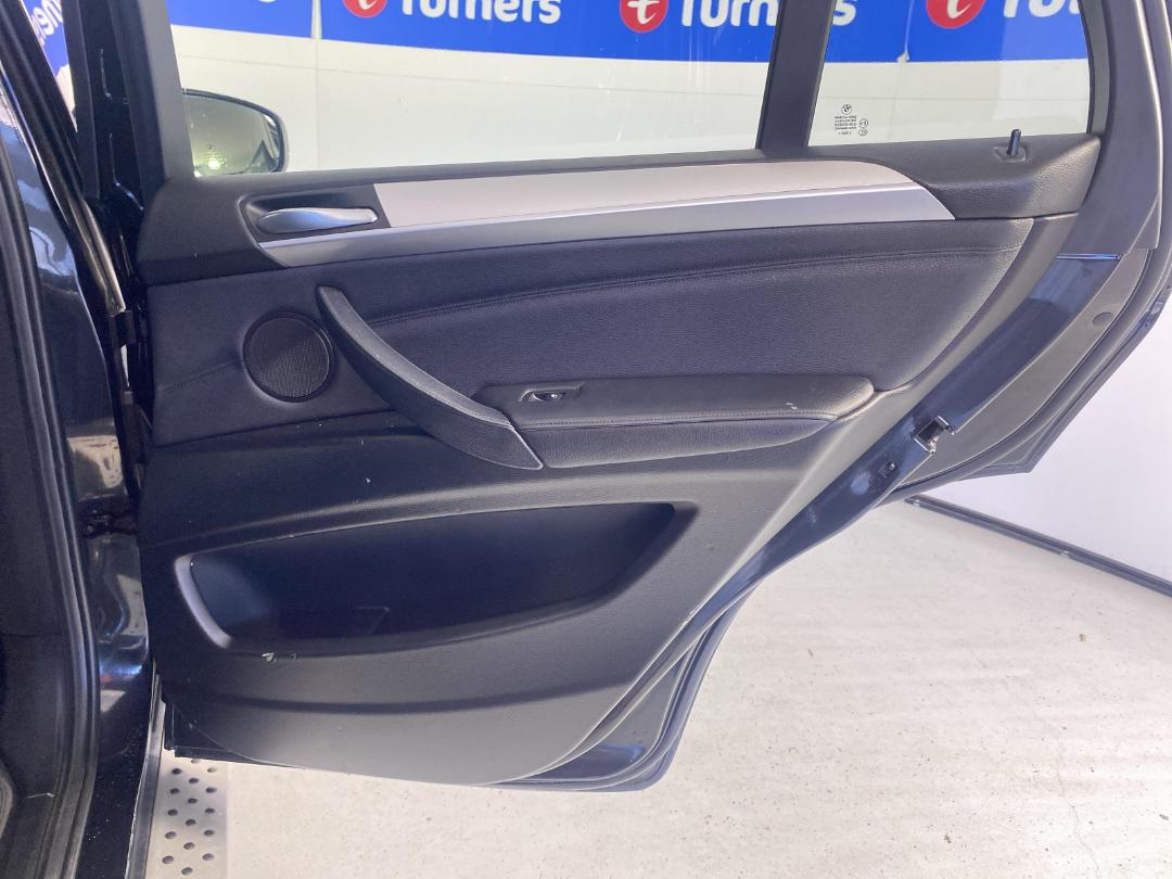 Photo '19' of BMW X5 Photo '19' of BMW X5