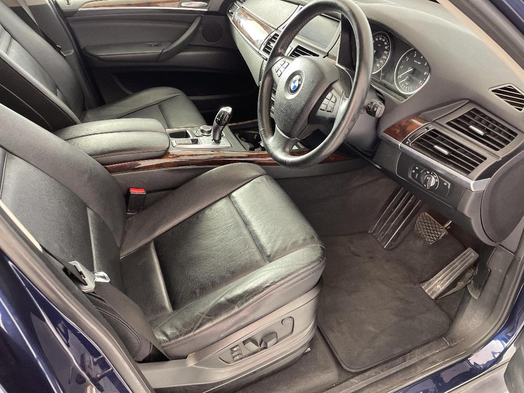 Photo '16' of BMW X5 Photo '16' of BMW X5