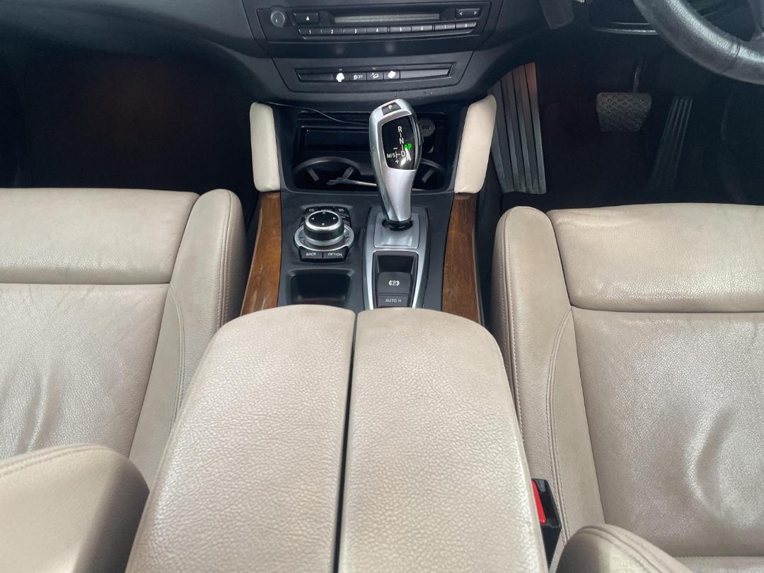 Photo '18' of BMW X6 Photo '18' of BMW X6