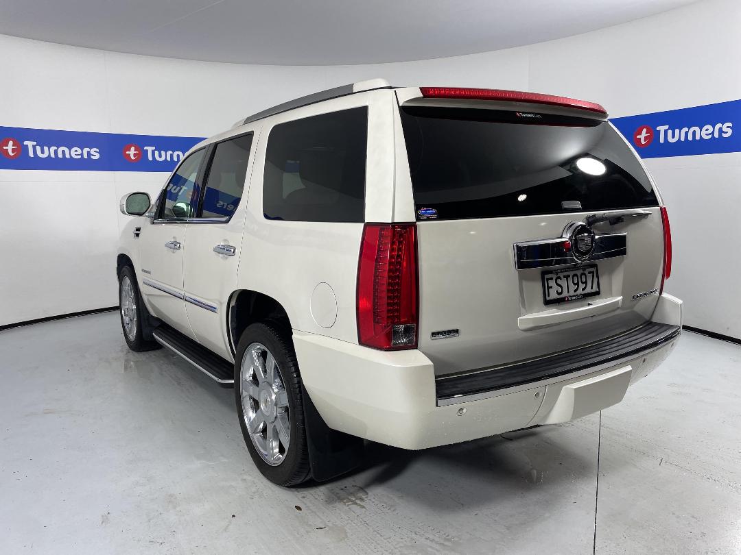 Photo '5' of Cadillac Escalade