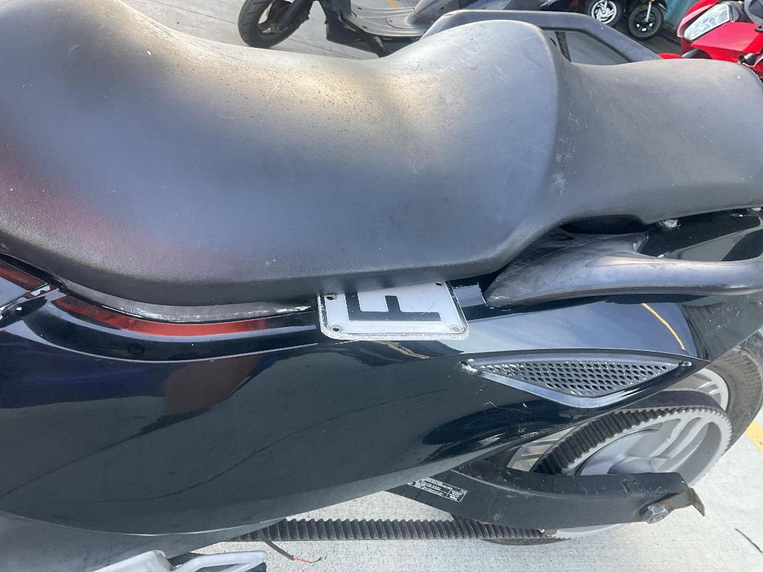 Photo '8' of CAN-AM Spyder Roadster RS