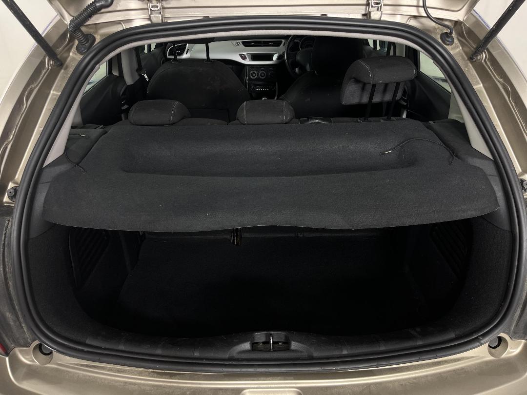 Photo '14' of Citroen C3