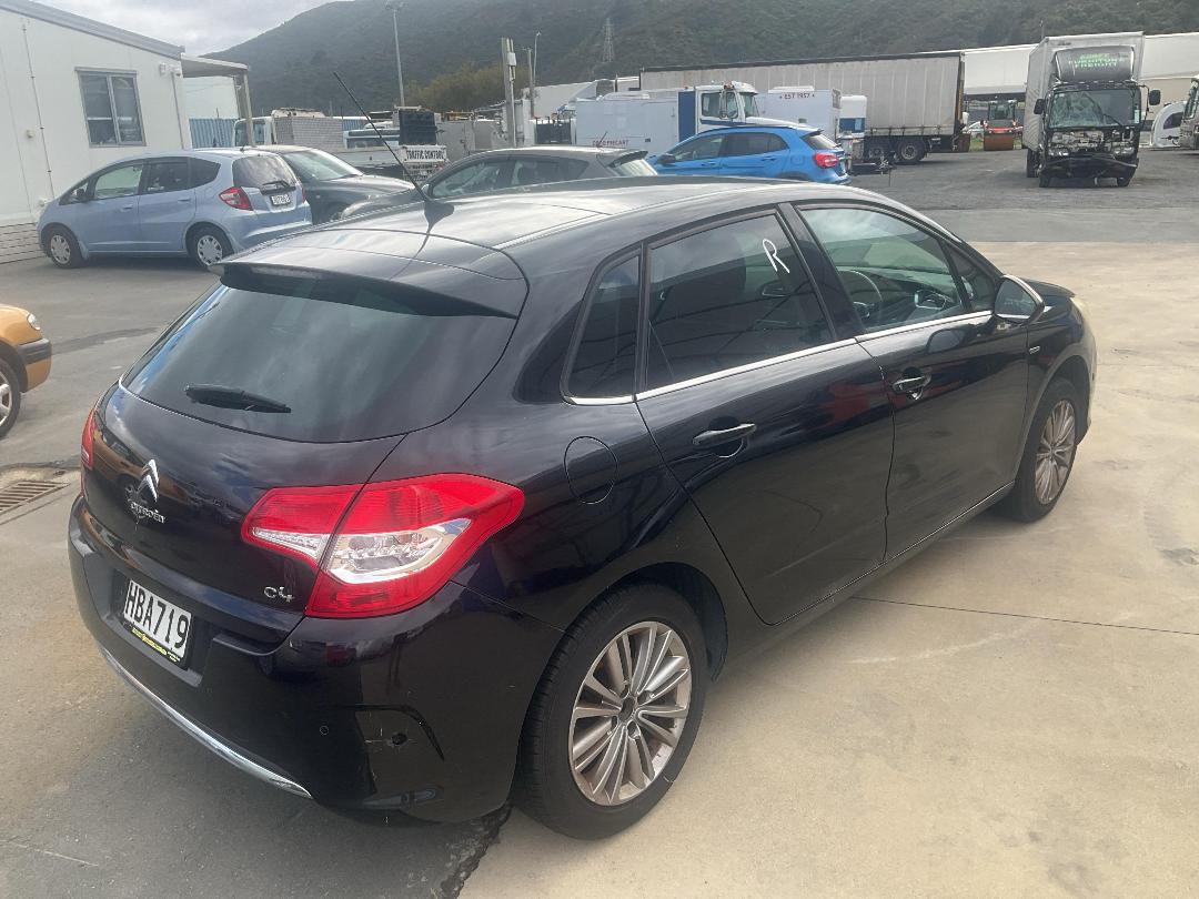 Photo '5' of Citroen C4 Excl EGS Photo '5' of Citroen C4 Excl EGS