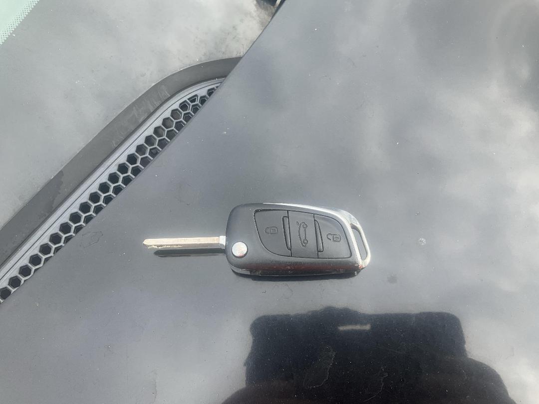 Photo '7' of Citroen C4 Excl EGS Photo '7' of Citroen C4 Excl EGS