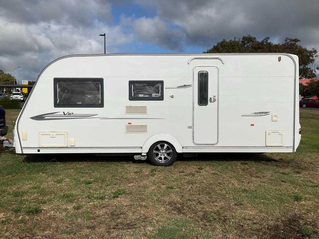 Photo '6' of COACHMAN 520 Caravan - Single Photo '6' of COACHMAN 520 Caravan - Single