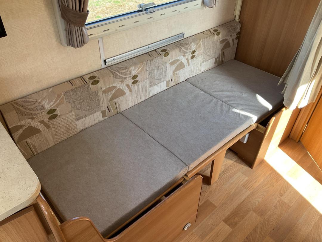 Photo '11' of COACHMAN 520 Caravan - Single Photo '11' of COACHMAN 520 Caravan - Single