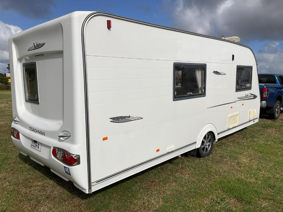 Photo '3' of COACHMAN 520 Caravan - Single Photo '3' of COACHMAN 520 Caravan - Single