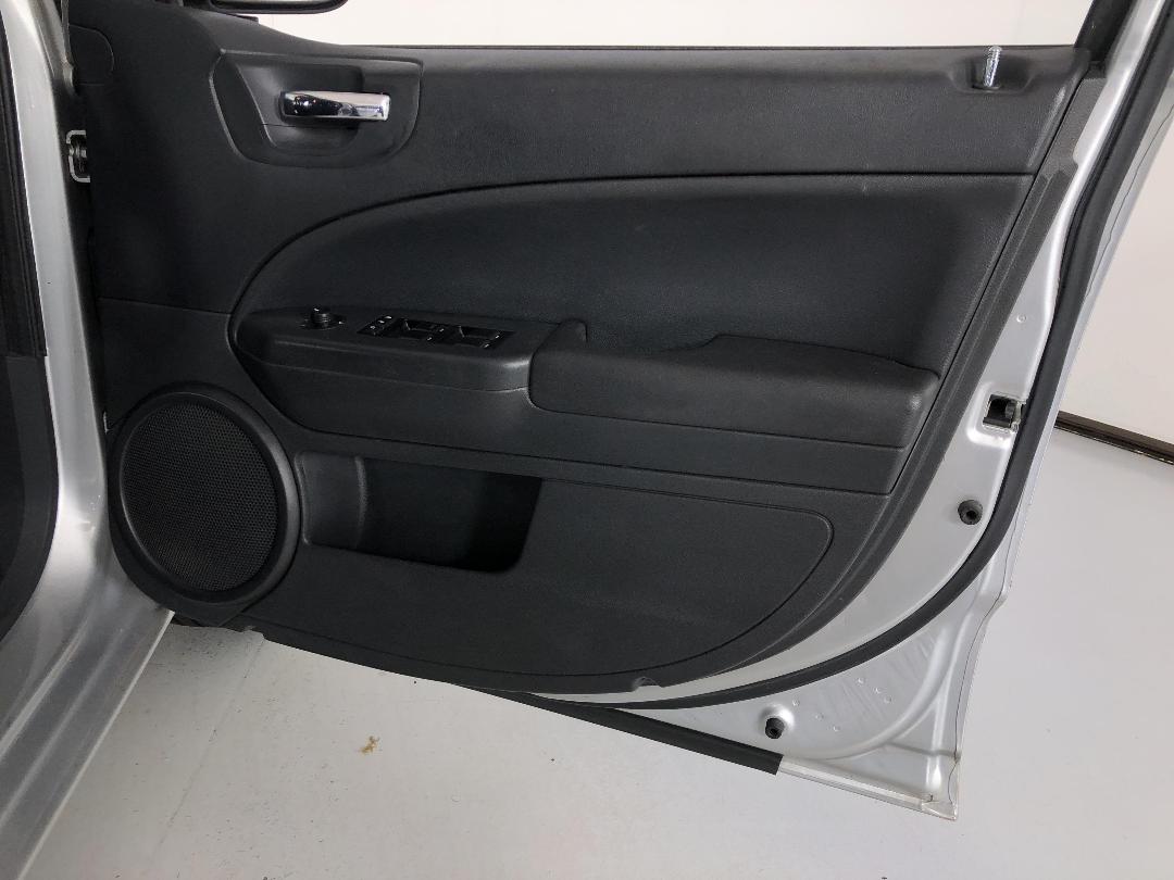 Photo '15' of Dodge Caliber Photo '15' of Dodge Caliber