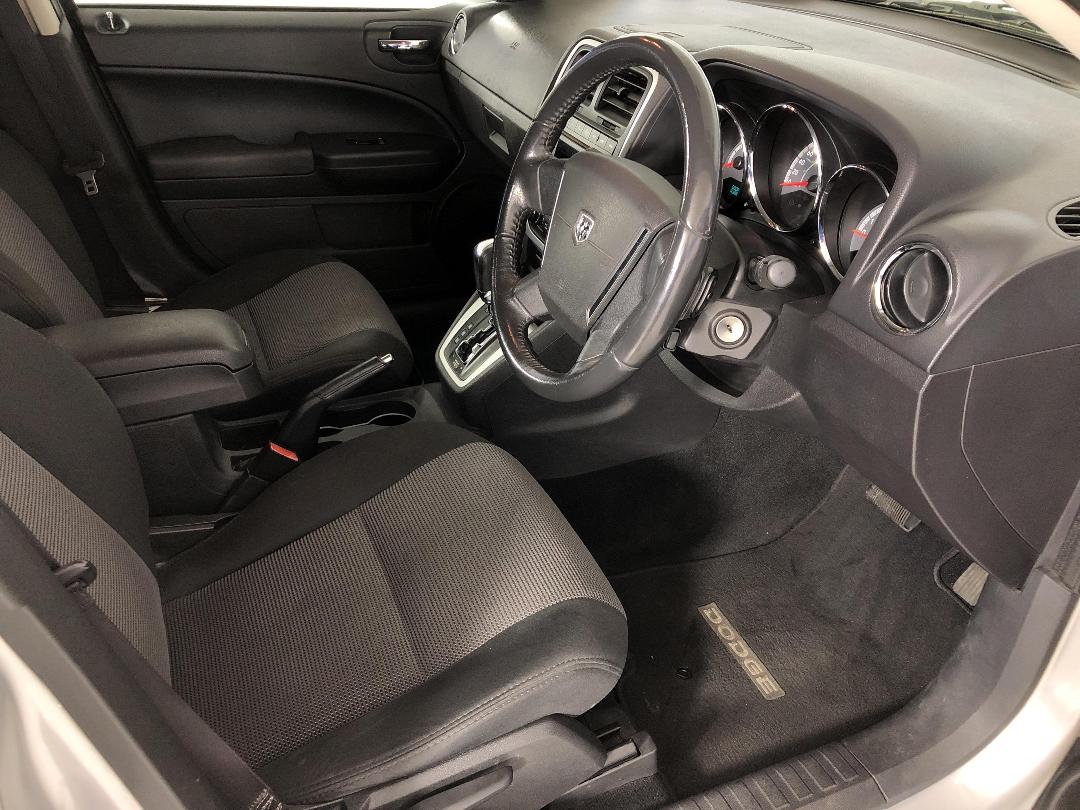 Photo '16' of Dodge Caliber Photo '16' of Dodge Caliber