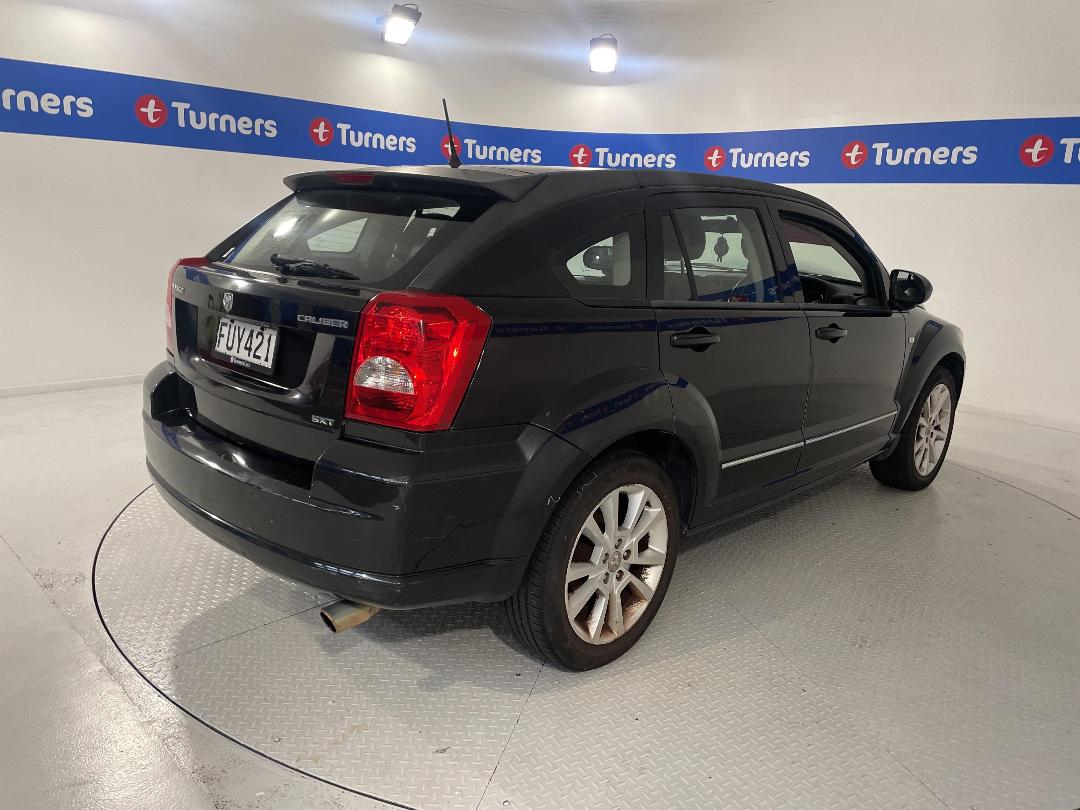 Photo '6' of Dodge Caliber SXT