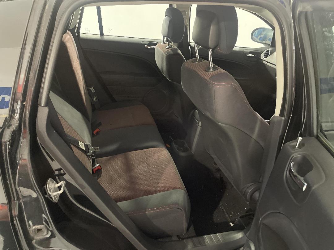 Photo '18' of Dodge Caliber SXT