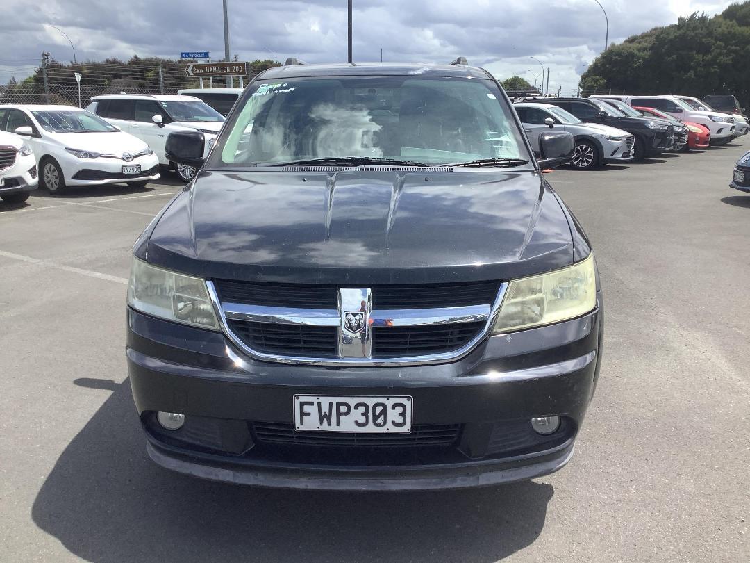 Photo '2' of Dodge Journey RT