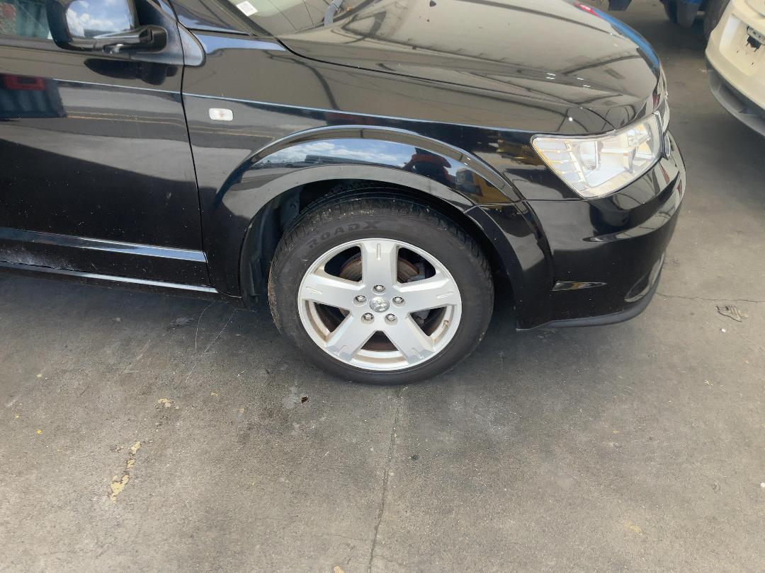 Photo '2' of Dodge Journey RT